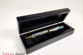 Black pen box included with mother of pearl pen